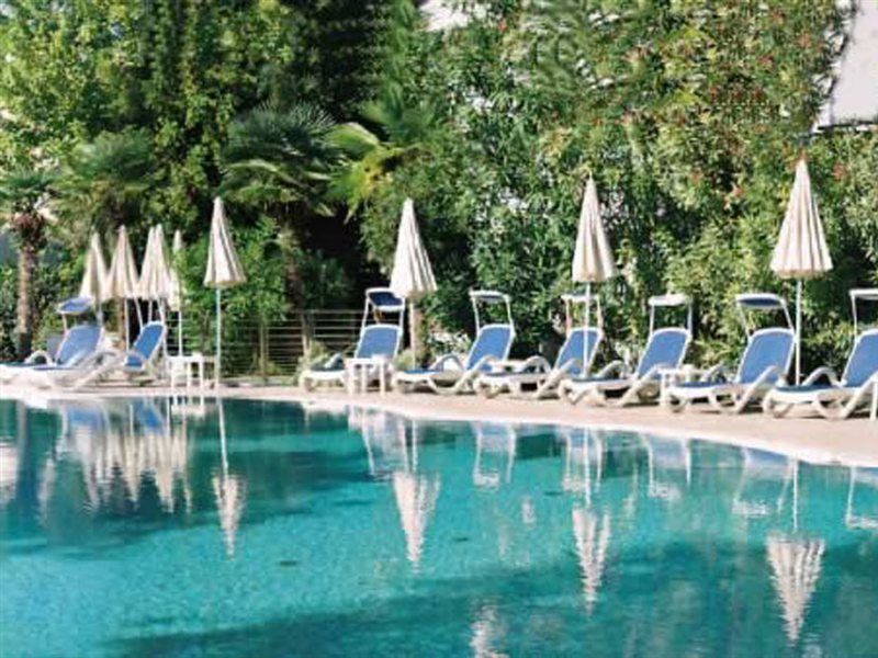 Hotel Helios リド・ディ・イエゾロ エクステリア 写真