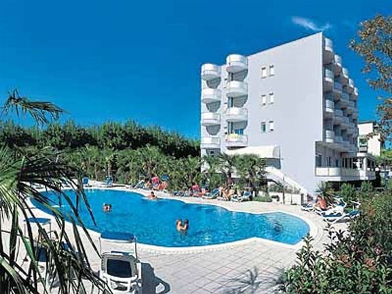 Hotel Helios リド・ディ・イエゾロ エクステリア 写真